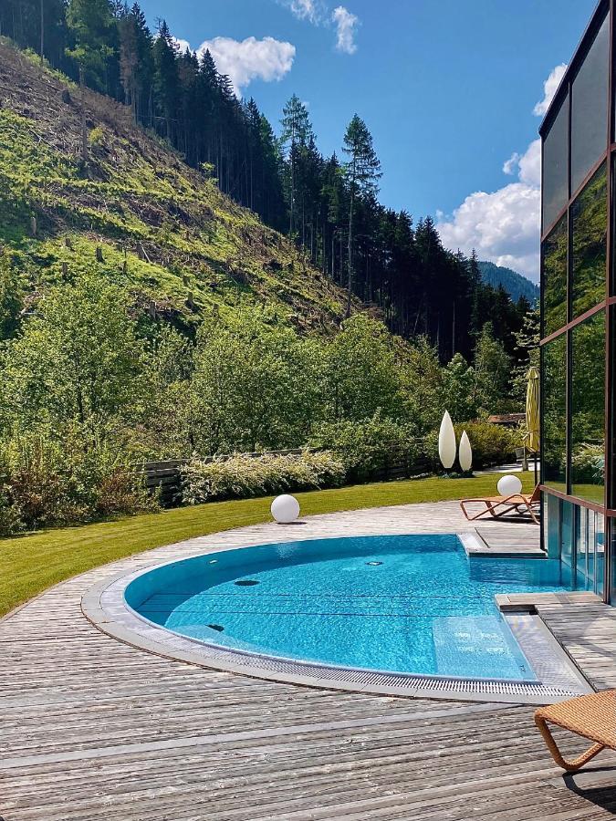 Spa Hotel Zedern Klang Hopfgarten in Defereggen Kültér fotó